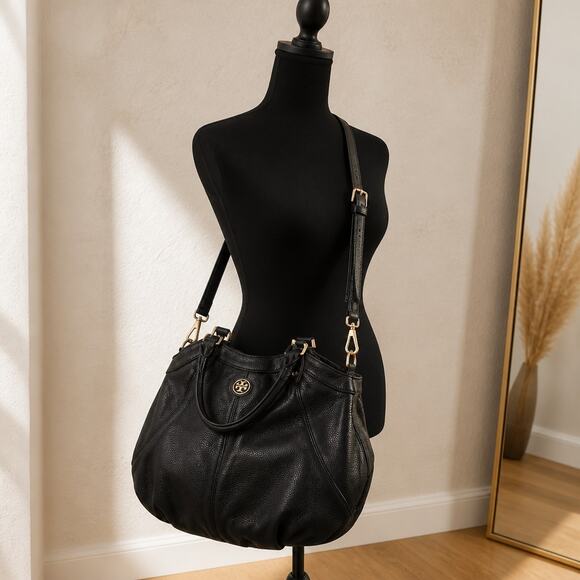 Tory Burch Handbags - Tory Burch DAKOTA Black Leather Hobo/Shoulder Bag 16x13x3 *READ